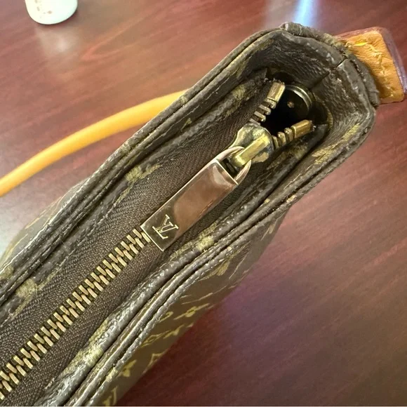 Louis Vuitton Monogram Canvas Shoulder Bag in Brown - Picture 9 of 16